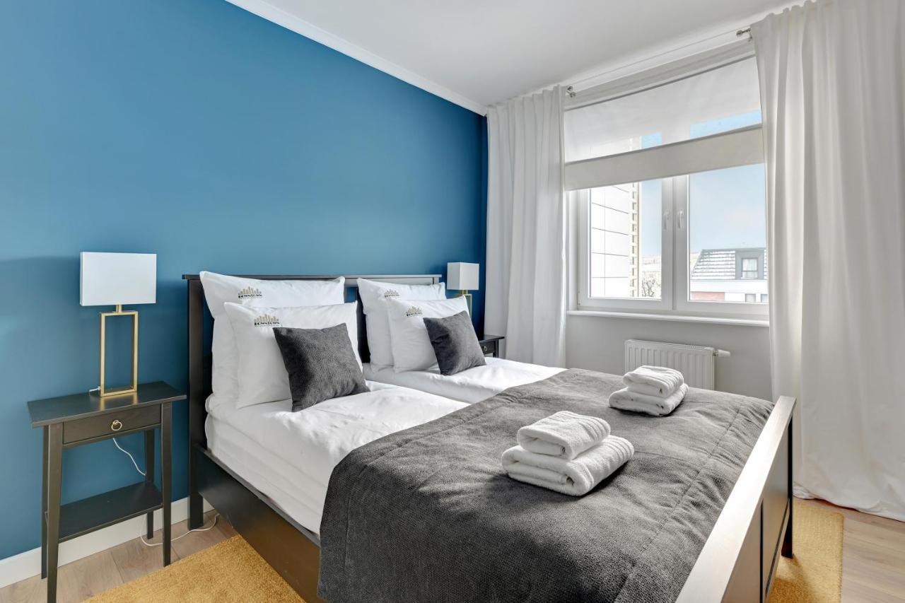 Downtown Apartments Sadova City Center & Parking Gdańsk Buitenkant foto