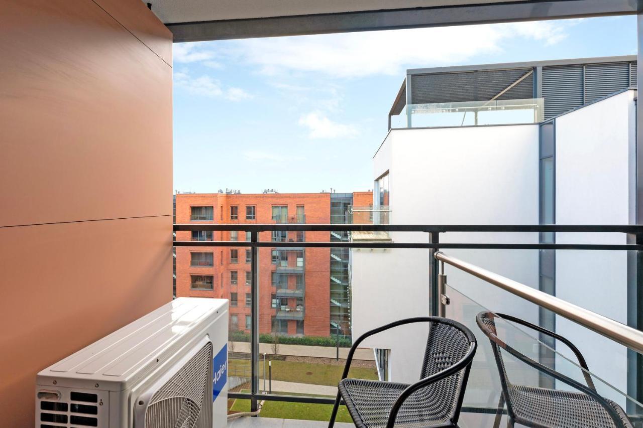 Downtown Apartments Sadova City Center & Parking Gdańsk Buitenkant foto